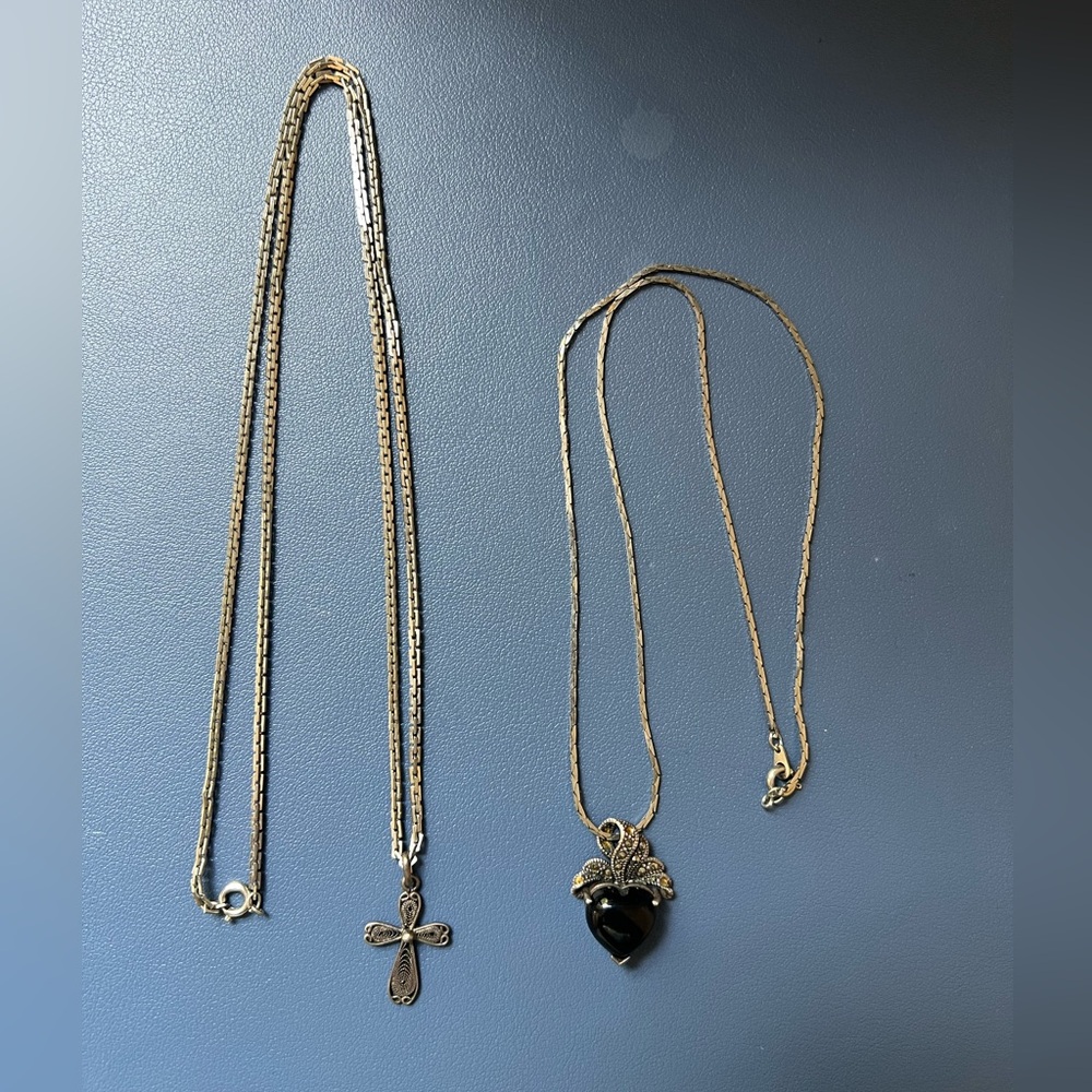 Lot of jewelry, Marc Jacobs, Alex and ani, and more - Picture 6 of 16